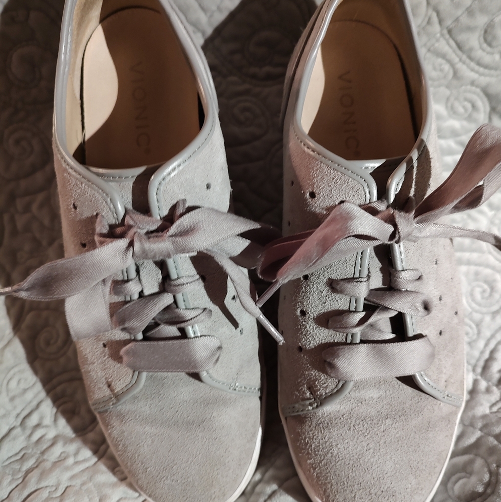Vionic Leather Sneakers